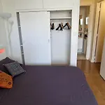 Chambre Pour 4 Chez Rihani Pres De La Tour Eiffel