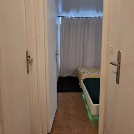 Chez L’habitant Près De Tour Eiffel Alloggio in famiglia Parigi