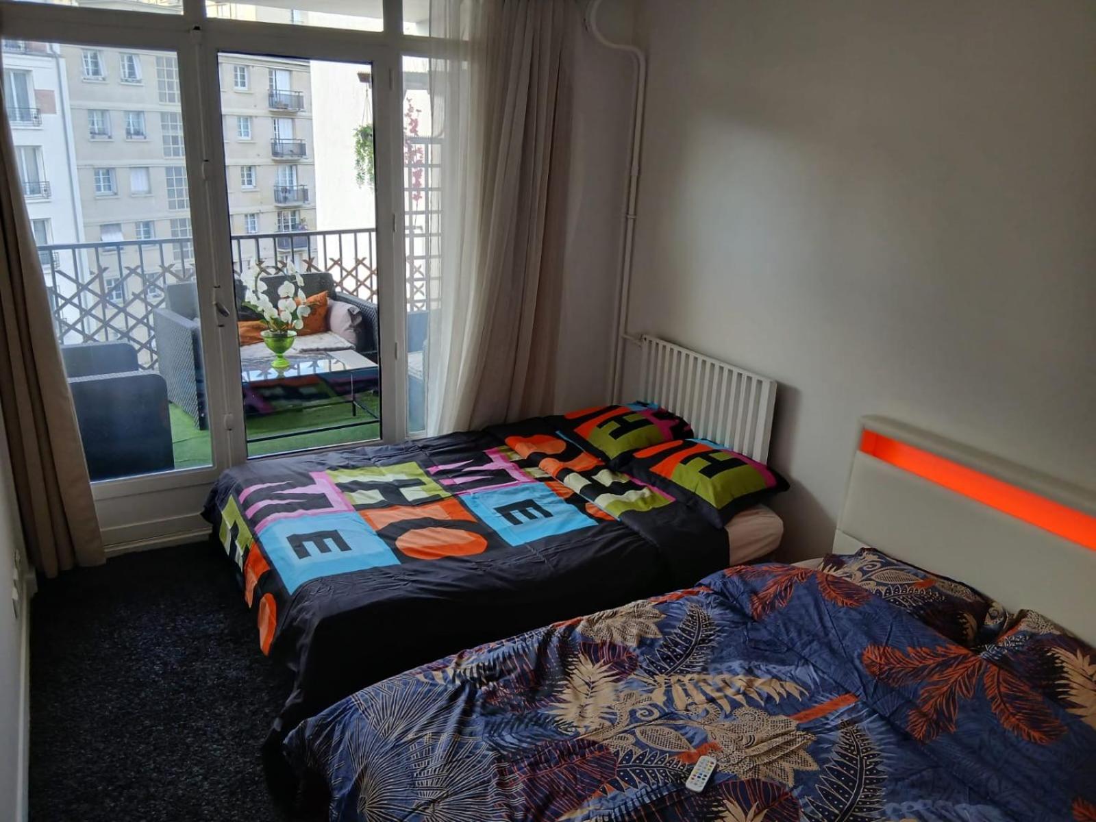 Pour 4 Chez Rihani Pres De La Tour Eiffel *